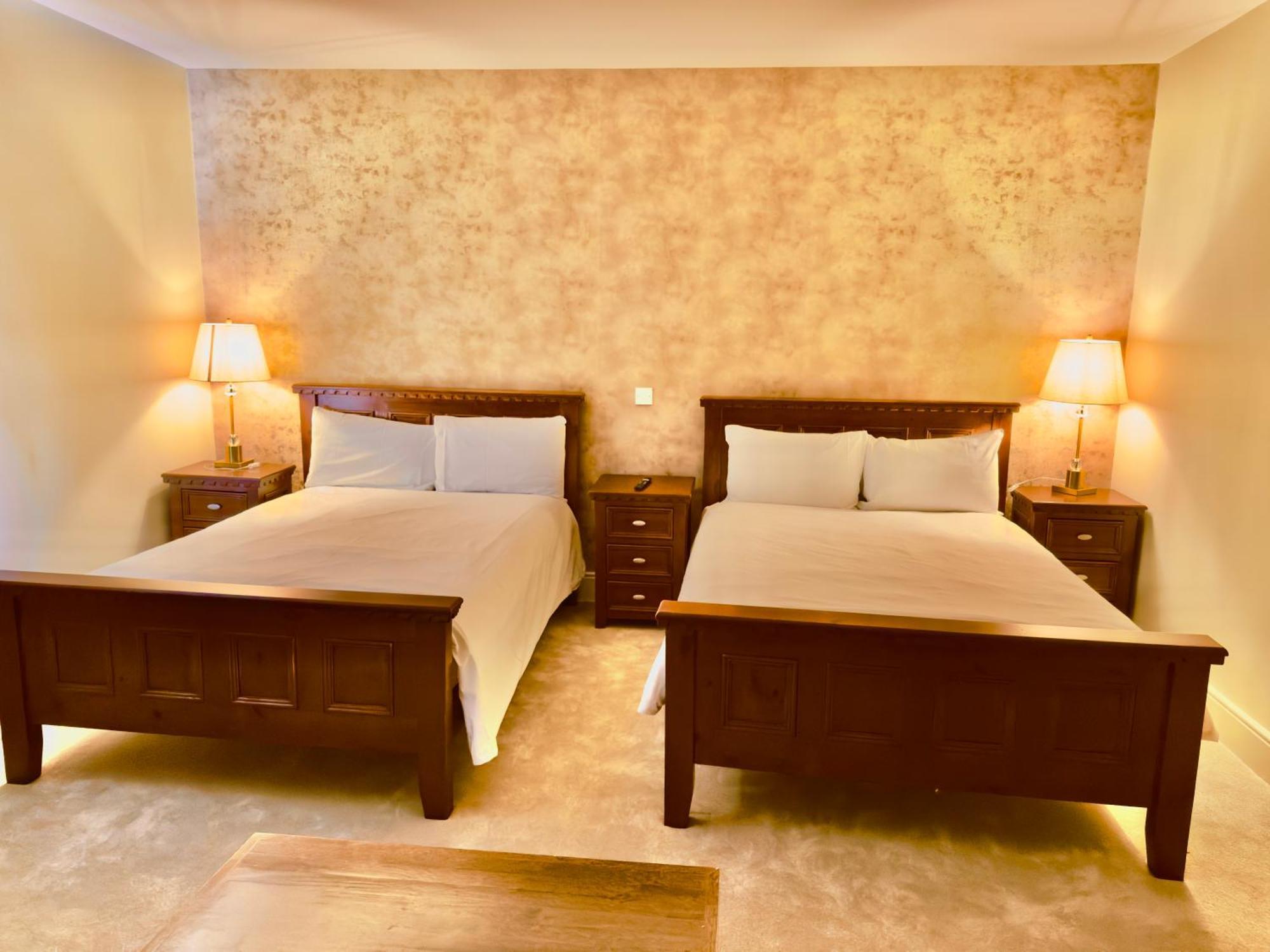 Jacksons Restaurant And Accommodation Roscommon Eksteriør billede