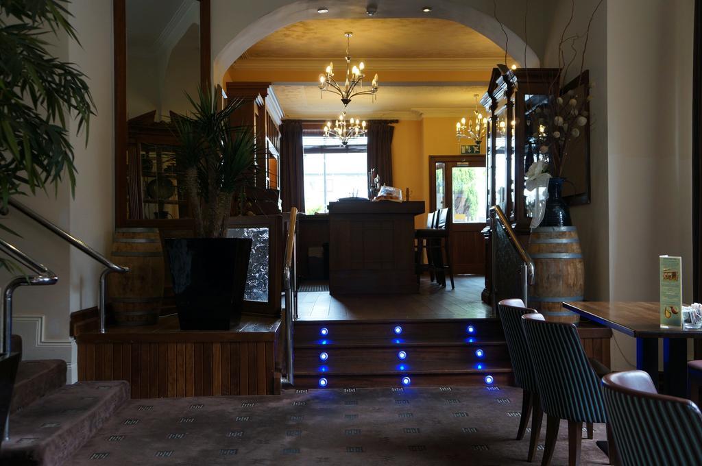 Jacksons Restaurant And Accommodation Roscommon Eksteriør billede